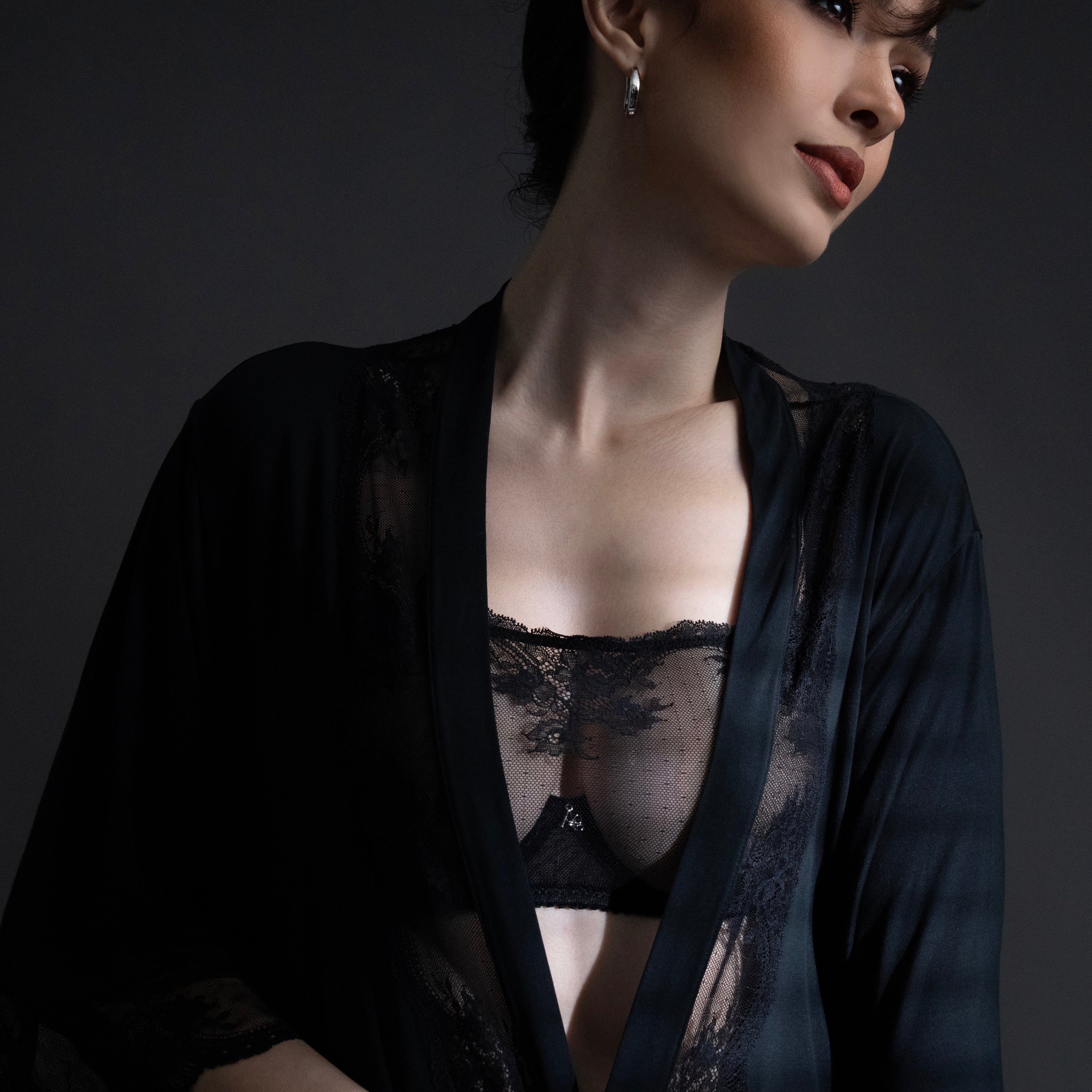 Kim High Neck Sheer Lace Underwire Bra