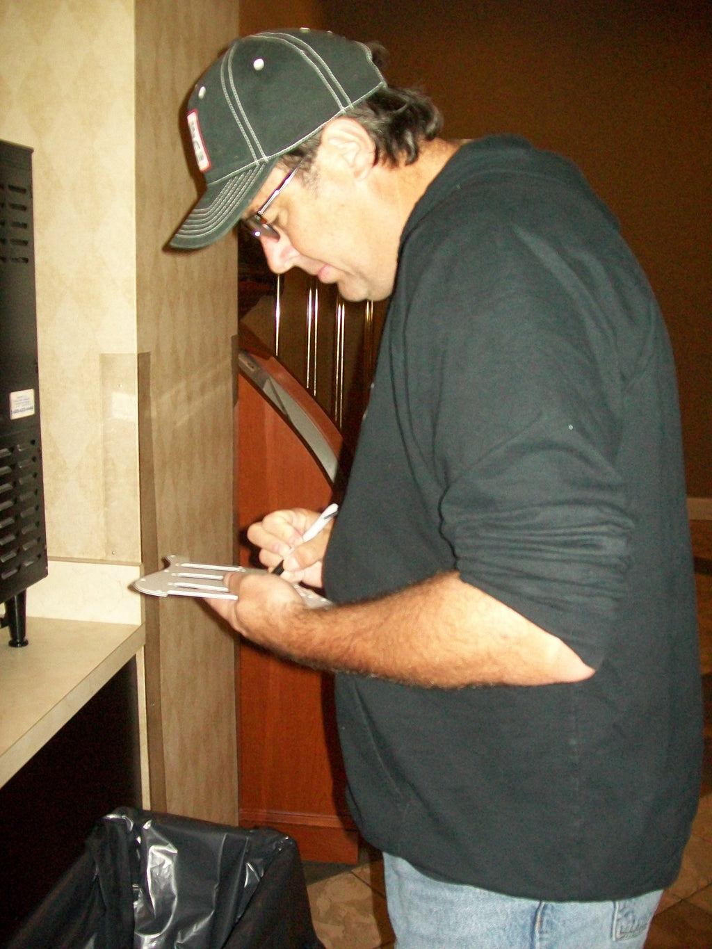 Vince Gill Signed Autographed Live Studio Microphone Graphics Photo Guitar ACOA