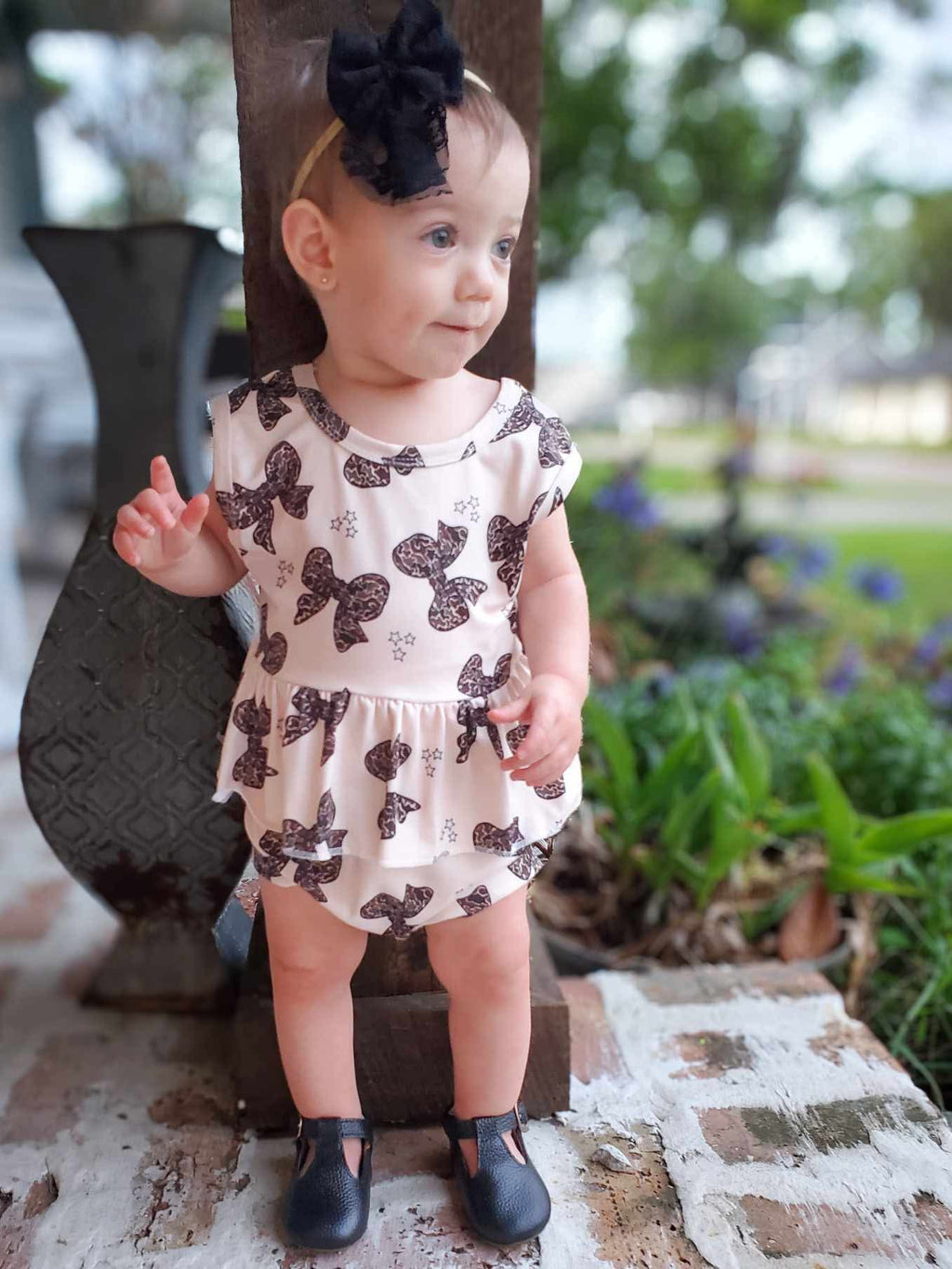 Camo bows peplum set
