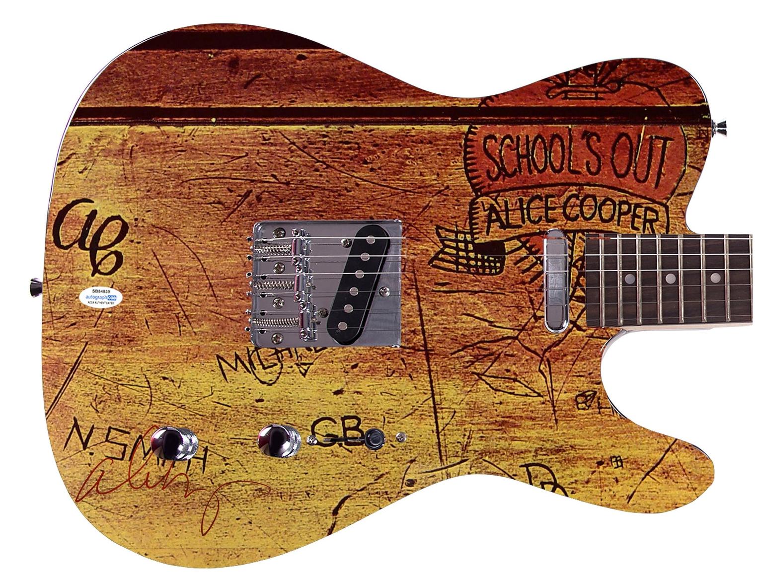 Alice Cooper Signed Schools Out Album CD Photo Graphics Guitar ACOA